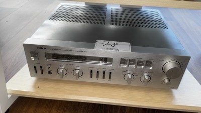 1 Verstärker Onkyo A-35